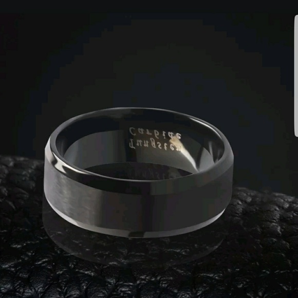 Tungsten Carbide Ring Size 6,7 - Picture 2 of 2